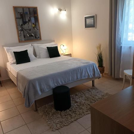 Villa Kuca Za Odmor Maka Kučiće Exterior foto