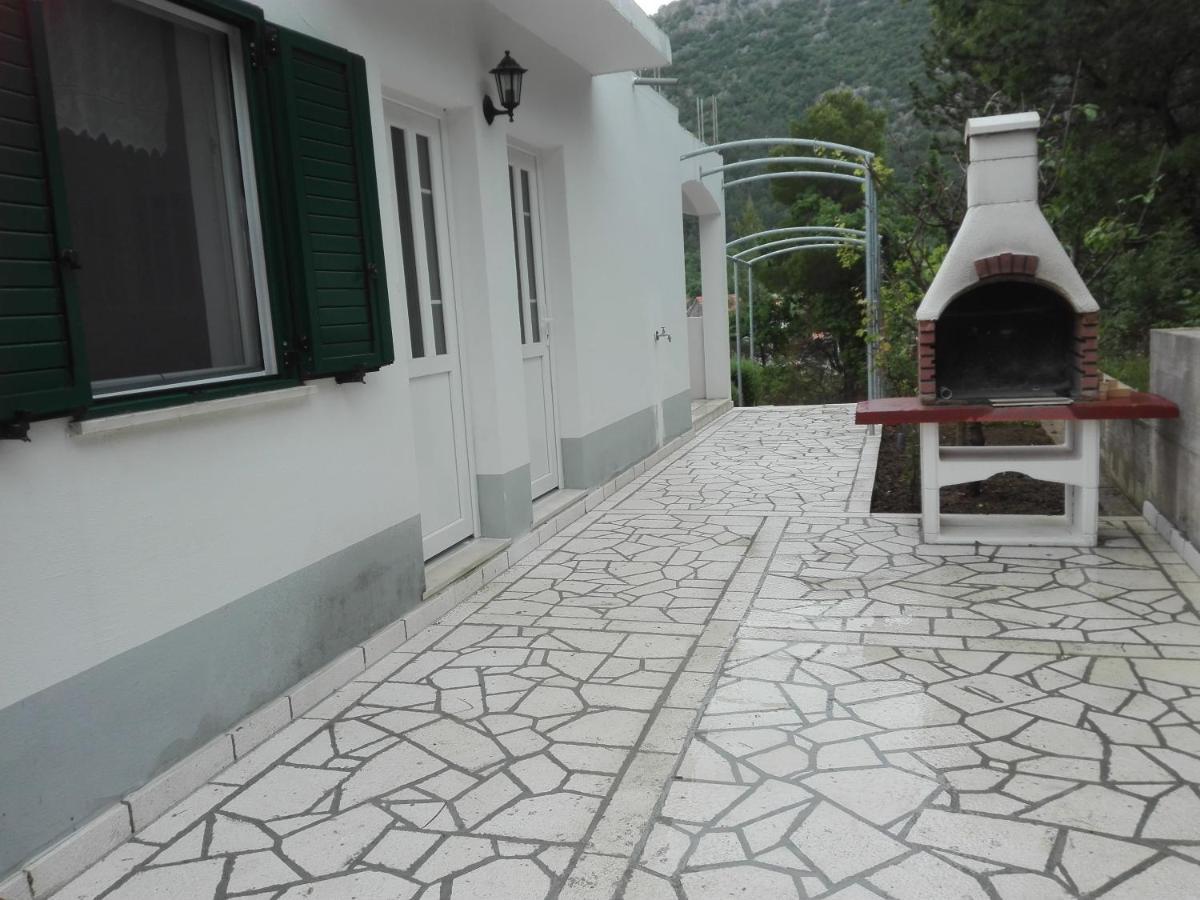 Villa Kuca Za Odmor Maka Kučiće Exterior foto