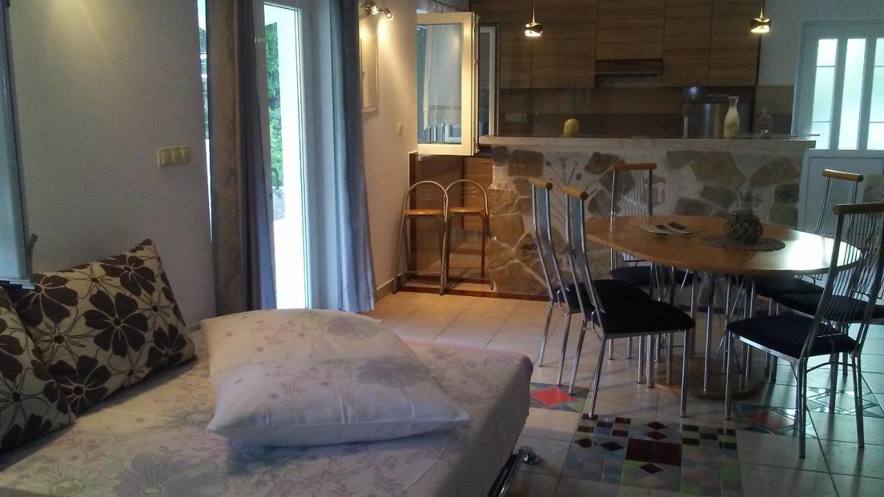 Villa Kuca Za Odmor Maka Kučiće Exterior foto